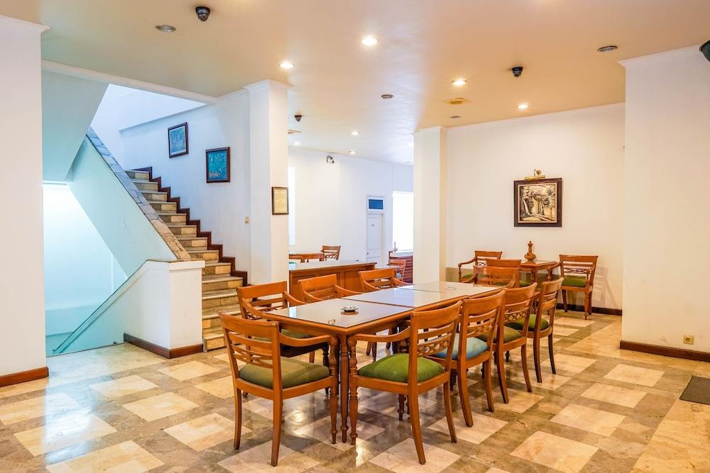 Hotel Utari Dago Bandung Luaran gambar